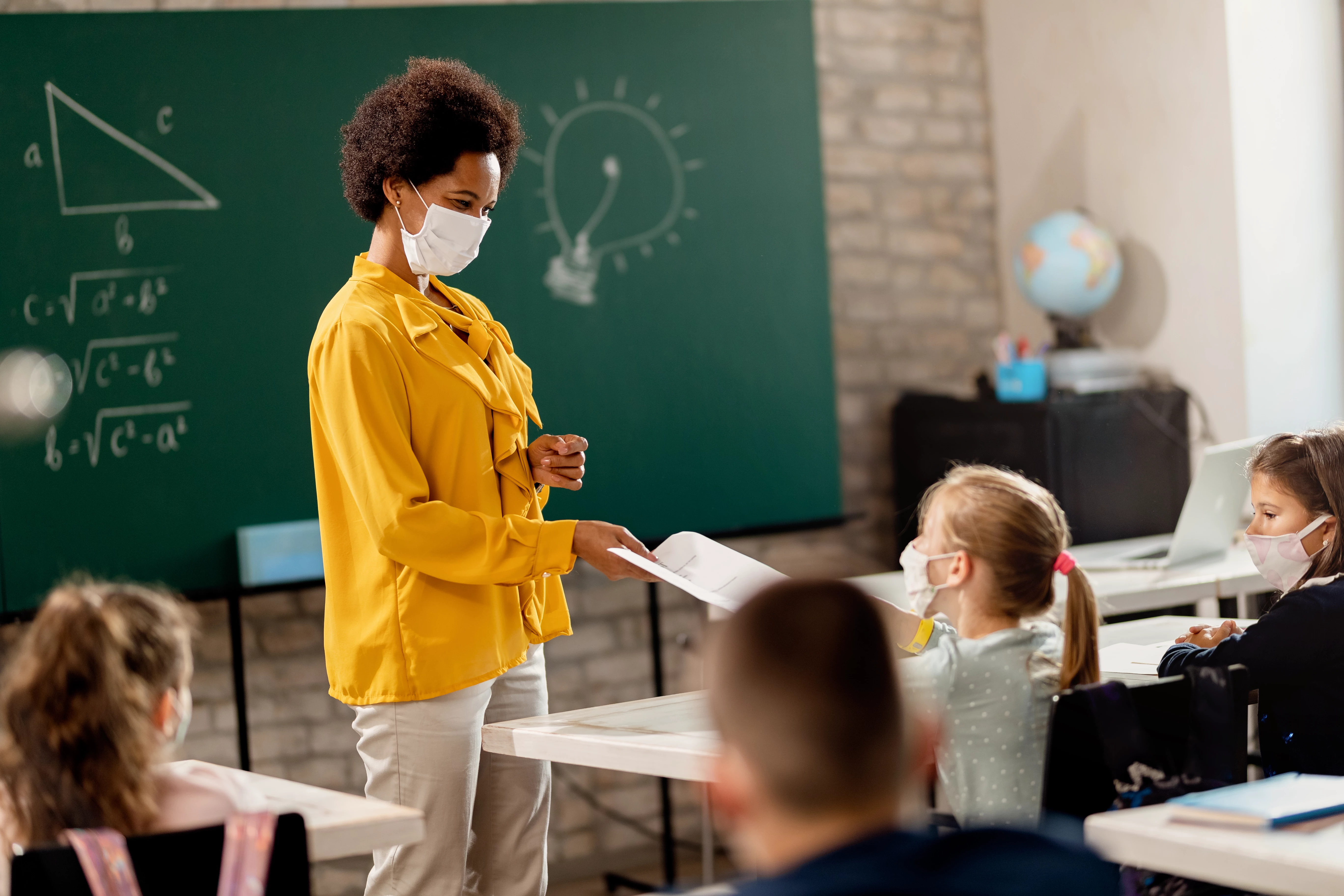 O retorno às aulas presenciais não precisa ser ruim, confira dicas