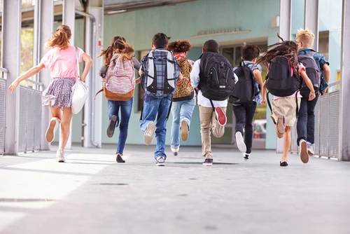 Organize-se para a volta às aulas com o Mart Minas